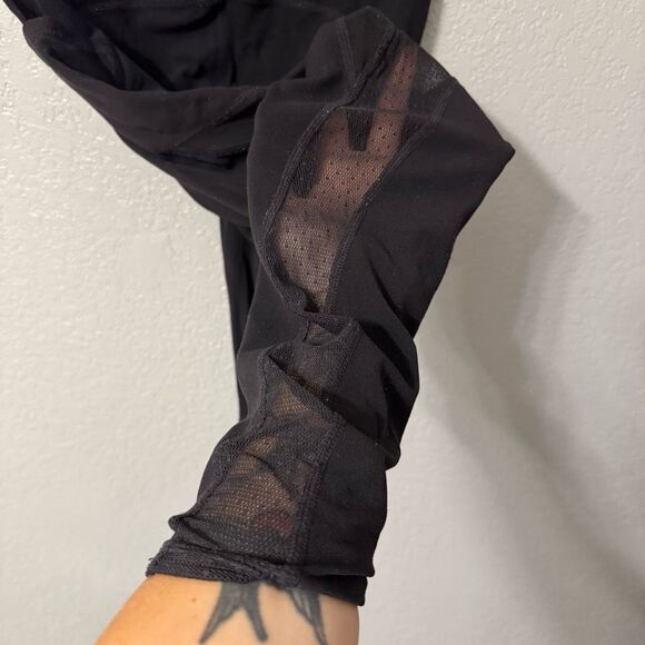 Athleta Black Mesh Leg Leggings Size XS - Picture 3 of 6